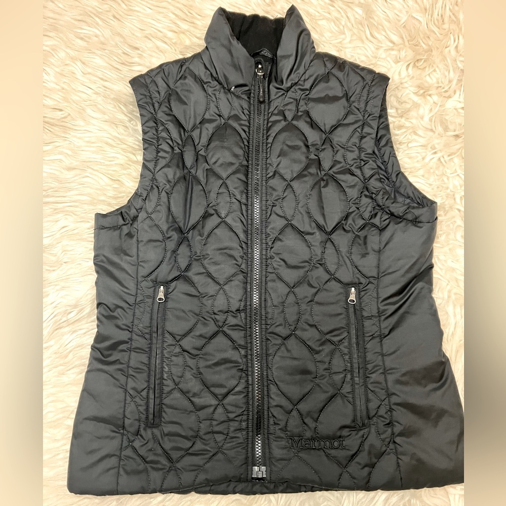 Marmot Women’s Quilted Vest‎ Full Zip Polyester Size Small Petite in Black